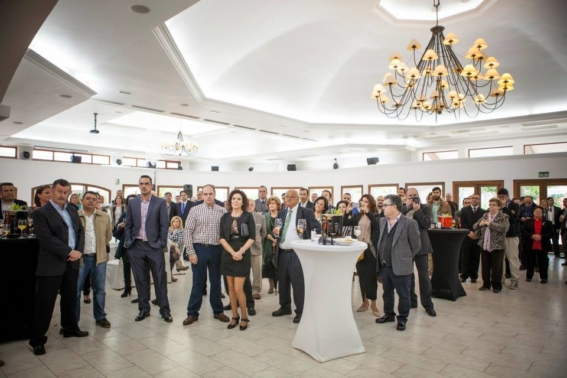 10409671_382144651942609_3629759536675709222_n